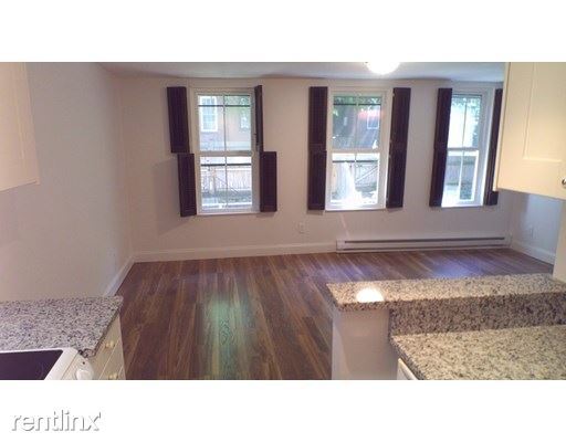 Building Photo - 1 br, 1 bath Condo - 110 Appleton St 1 Unit 1