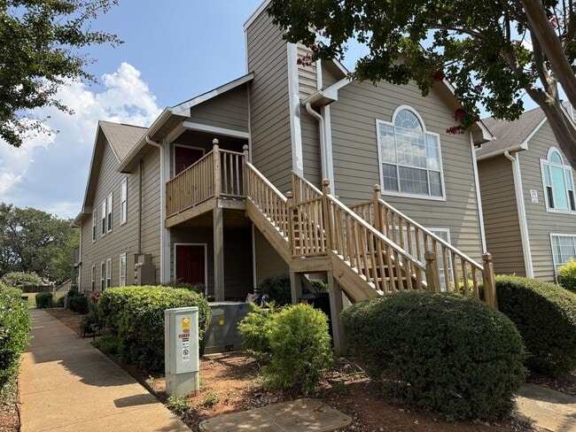 Building Photo - 262 Waters Edge Ln