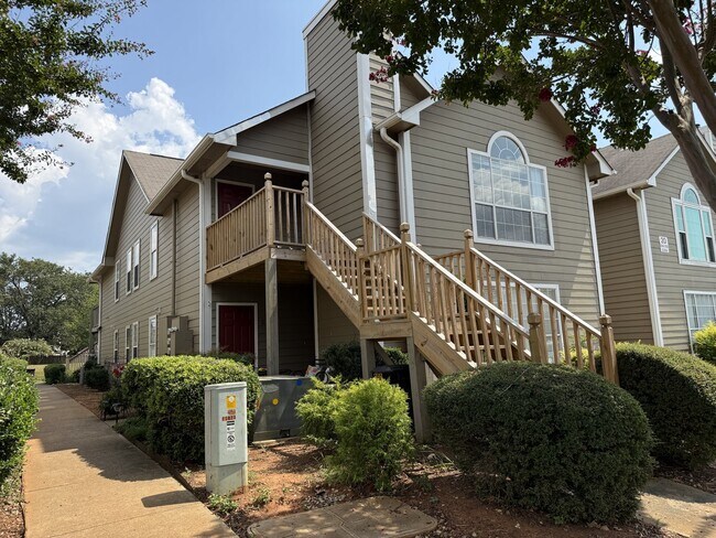 Foto del edificio - 262 Waters Edge Ln