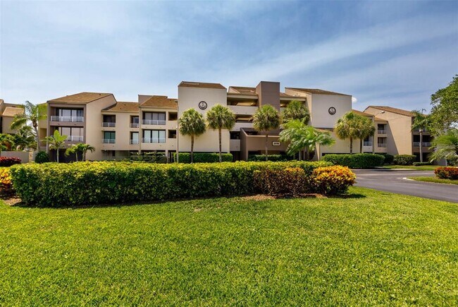 Foto del edificio - 2775 Kipps Colony Dr S