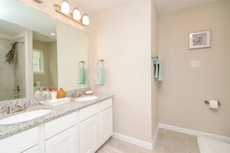 Building Photo - 19422 Sparrow Trl