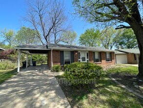 Building Photo - 2331 Lost Hollow Ct