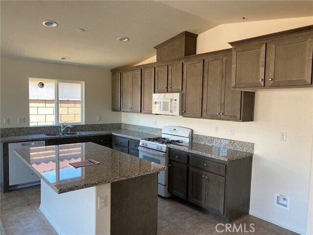 Building Photo - 12914 Dawn Ridge Way