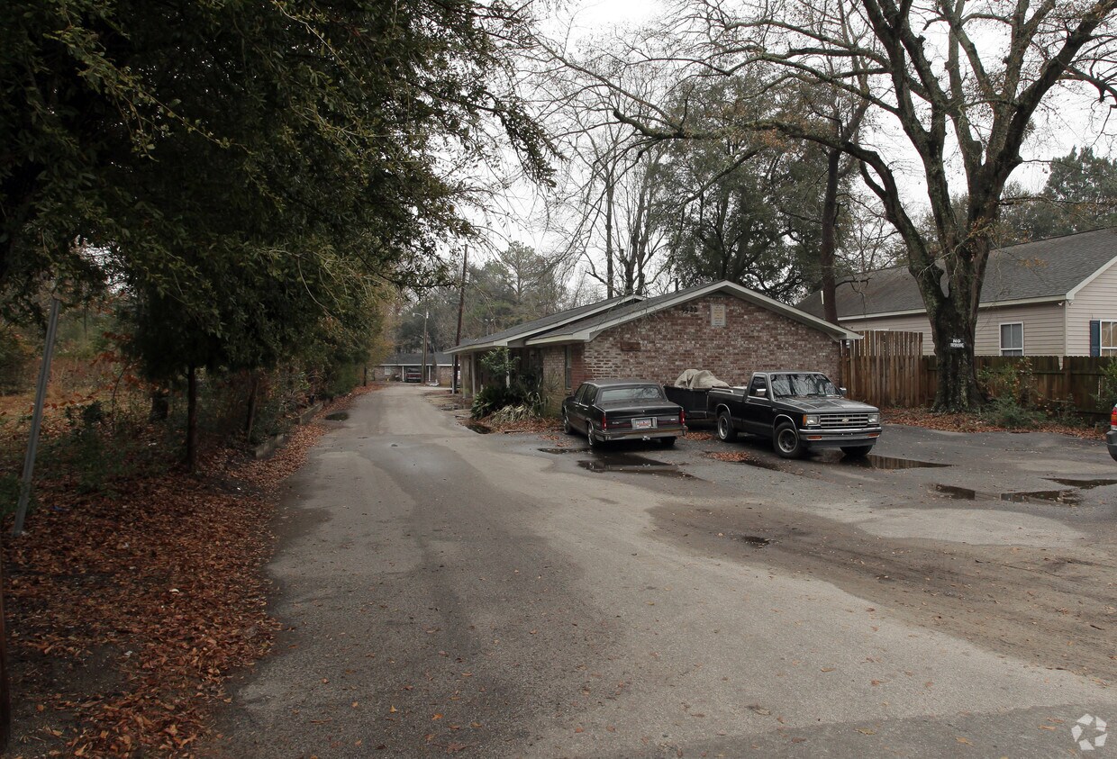 Foto del edificio - 5522 Garrett Ave