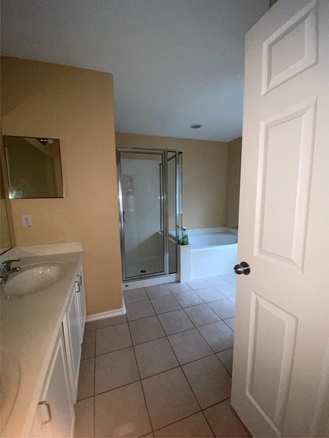 Building Photo - 2831 Hackamore Hollow Ln Building Photo - 2831 Hackamore Hollow Ln