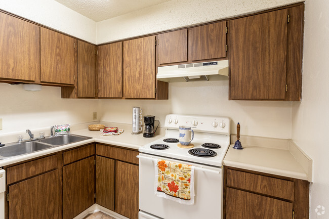 2BR, 2BA - Pecan Valley Apartments