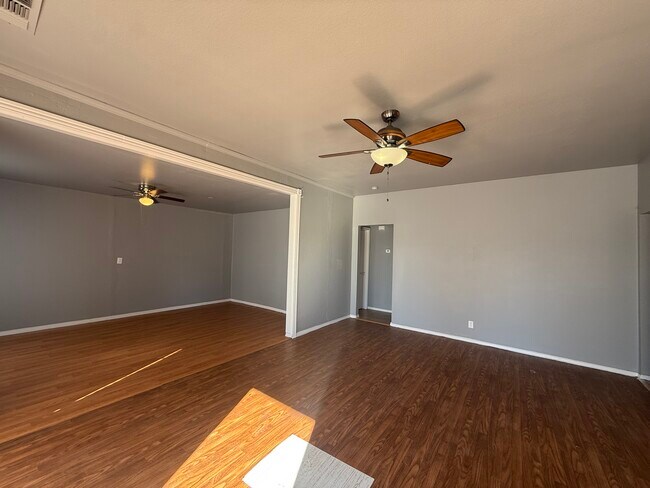 Foto del edificio - 1306 N Arthur St