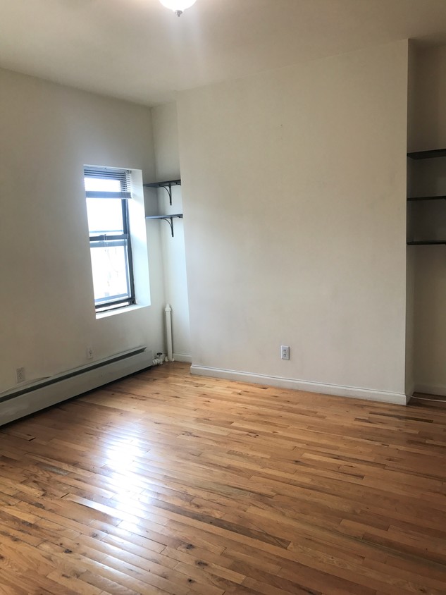 Primary Photo - 151 1st Avenue