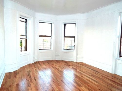 Primary Photo - 402 W 148th St