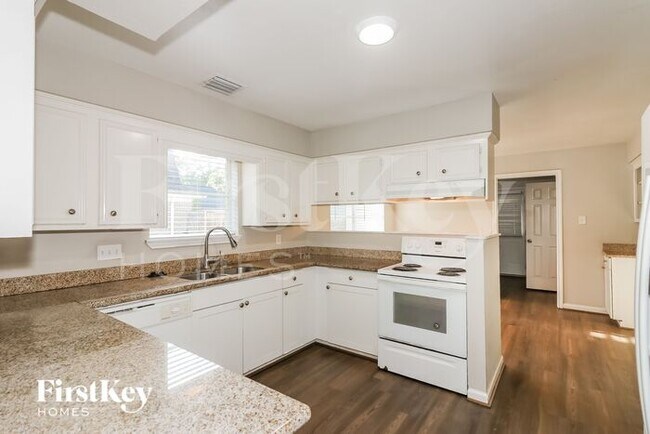Foto del edificio - 10530 Jaycreek Dr