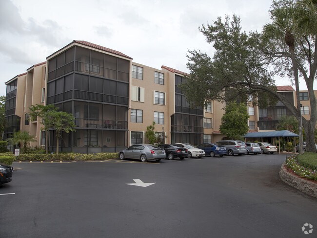 Foto del edificio - Fairways of Emerald Hills