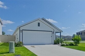 Building Photo - 4383 SW 85 Ln