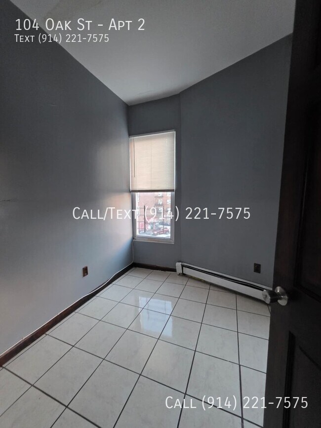 Foto del edificio - 104 Oak St