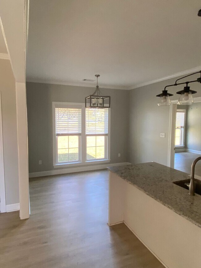Building Photo - 109 Yardley Ct