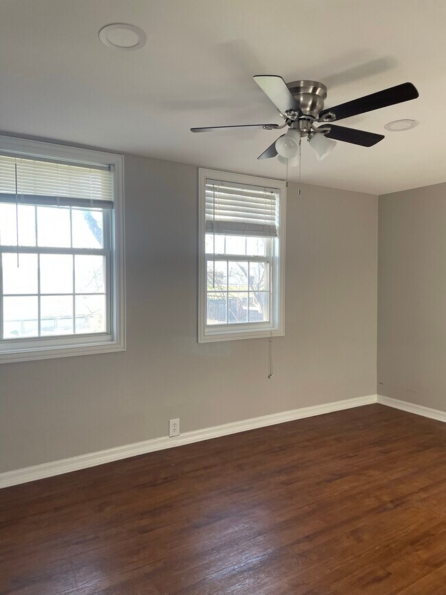 Foto del edificio - 1704 Avondale St