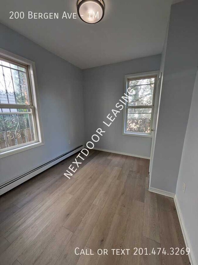 Foto del edificio - 200 Bergen Ave