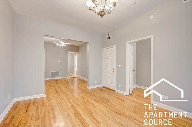 Foto del edificio - 3528 W Palmer St