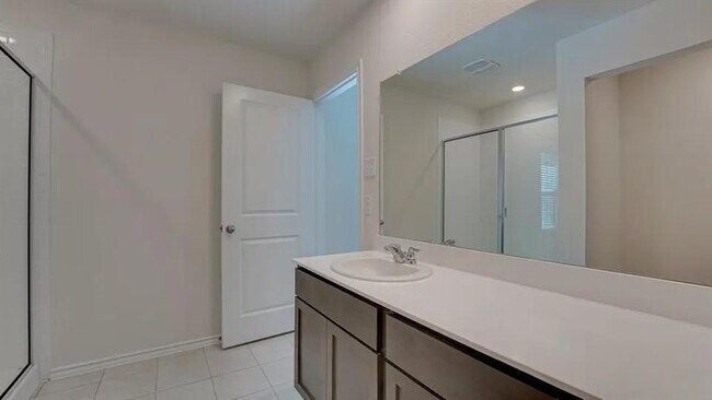 Foto del edificio - "Charming 3-Bed Home in Prime College Station Location!"