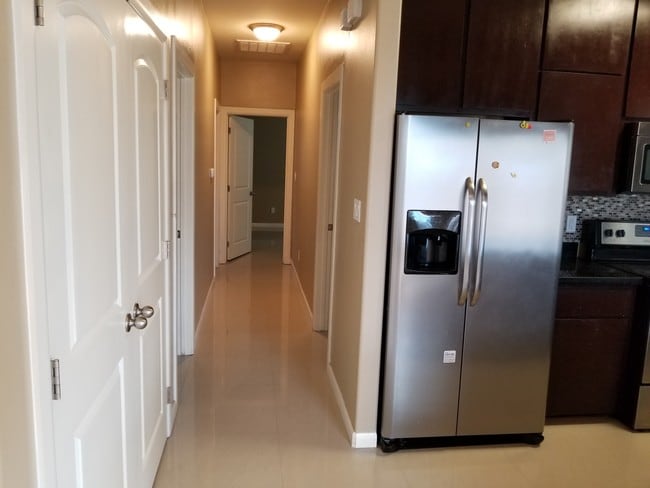 Building Photo - 1428 Leann Rimes Rd