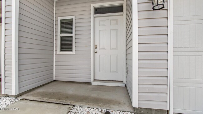 Building Photo - 5772 Callaway Cir
