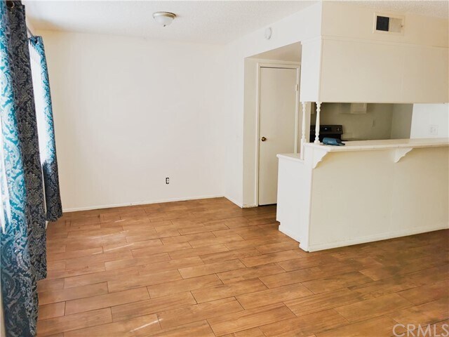 Foto del edificio - 3468 20th St