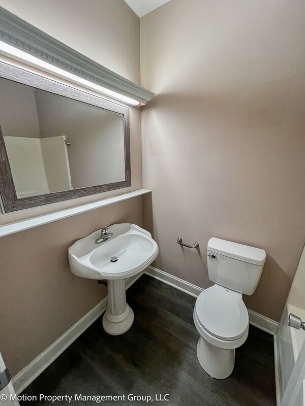 Building Photo - 6918 Northside Dr