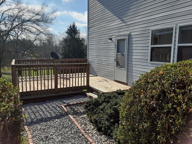 Foto del edificio - Christiansburg, 3 BR / 2.5 BA, Available M...