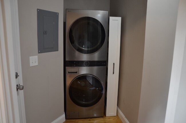 Foto del edificio - 51 Windsor St