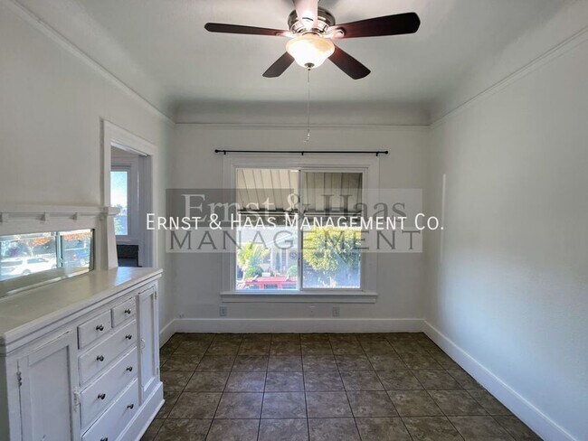Building Photo - Fantastic 2 Bedroom Apartment Near Poly Hi...