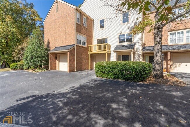 Building Photo - 4423 Chowning Way