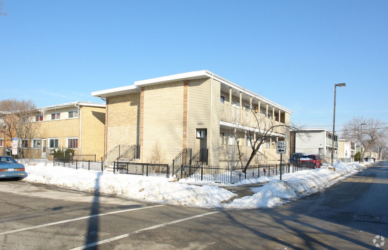 3001 Ruth St, Franklin Park, IL 60131 Apartments in Franklin Park, IL