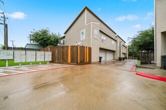 Building Photo - 5303 Avenue J
