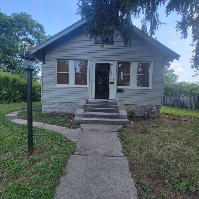 Foto del edificio - 915 High St