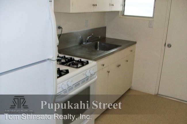 Building Photo - 94-125-125 Pupukahi St