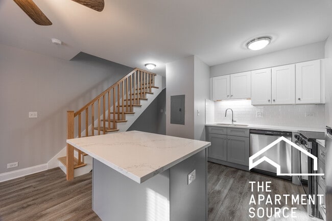 Photo - 744 W Gordon Terrace Apartment