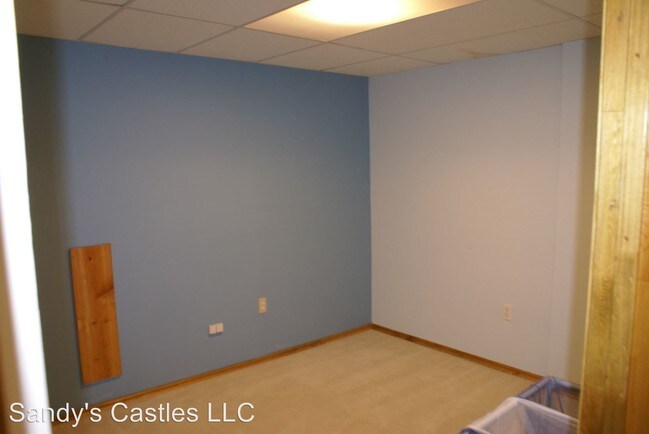 Foto del edificio - 2301 Sierra Dr