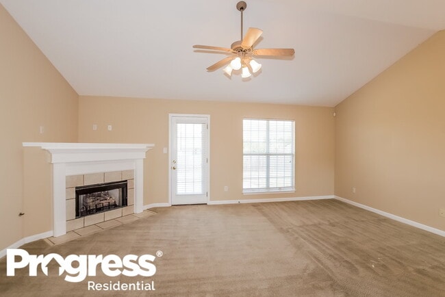 Building Photo - 6573 White Hawk Ln