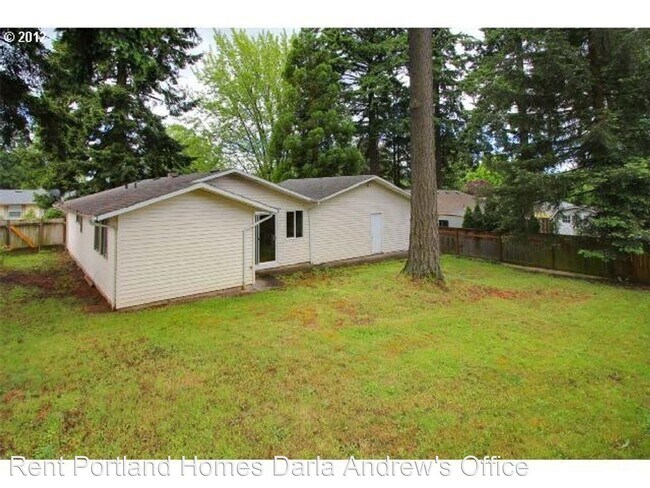 Building Photo - 3 br, 2 bath House - 216 SW Frenwood Way