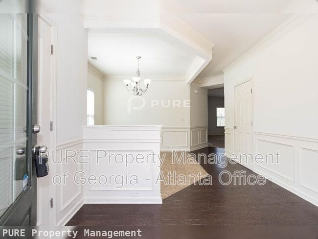 Building Photo - 840 Pine Arbor Ln