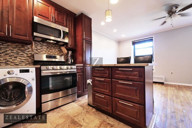 Foto del edificio - 43 Saint Johns Place