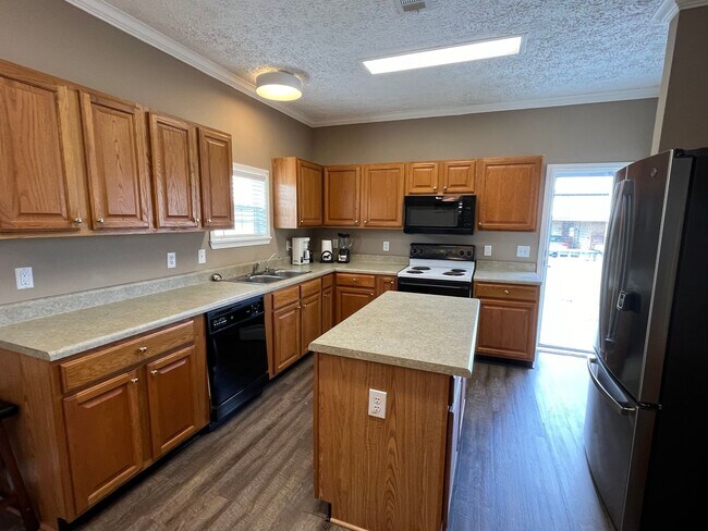 Foto del edificio - FURNISHED, Horse Farm Dream House