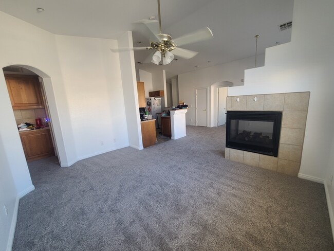 Building Photo - 4817 Straight Flush Dr