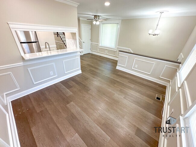 Building Photo - 3 Bedroom house with garage in North East,...