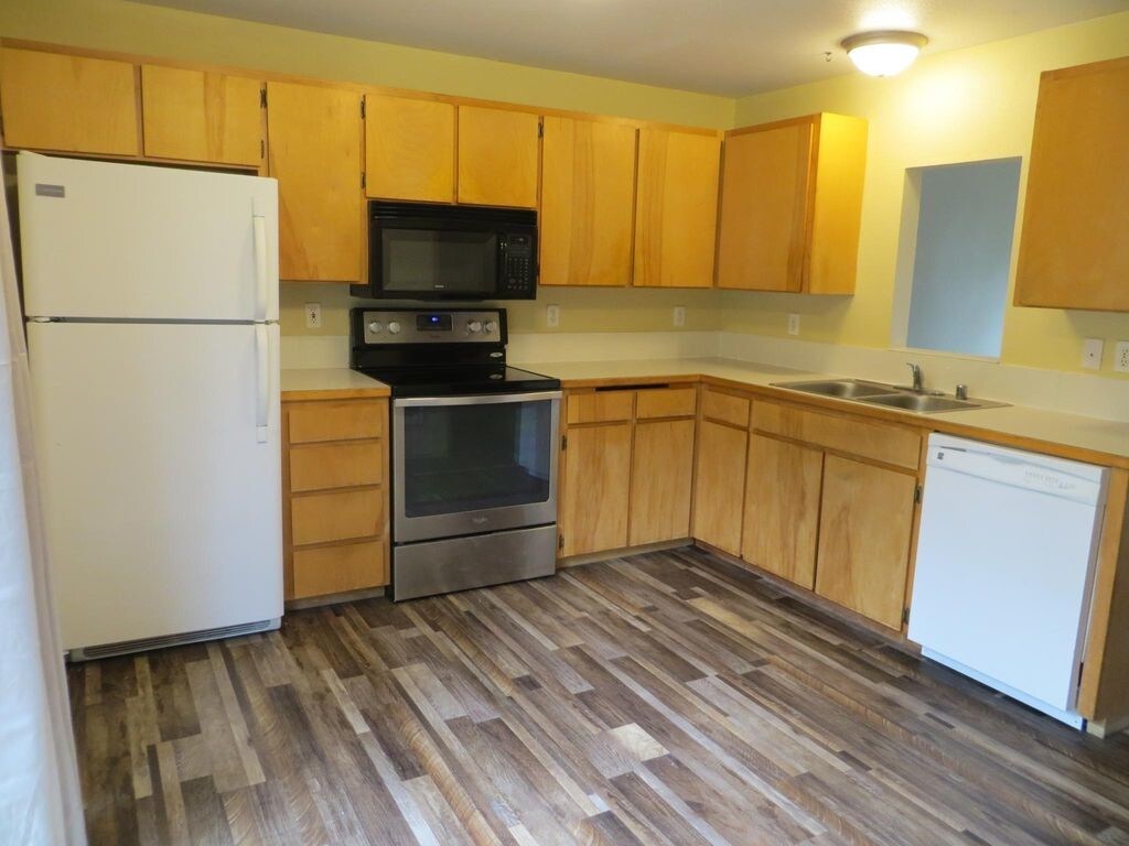 713 3rd St, Sultan, WA 98294 Townhome Rentals in Sultan WA