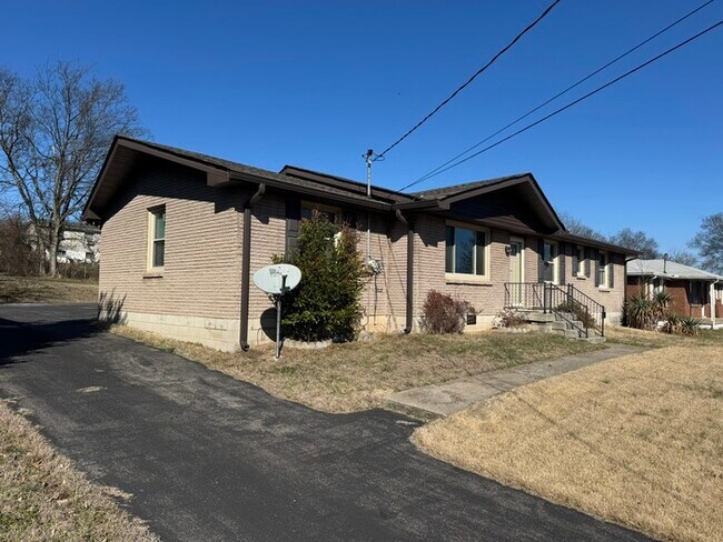 Foto del edificio - 3830 Bonnacreek Dr