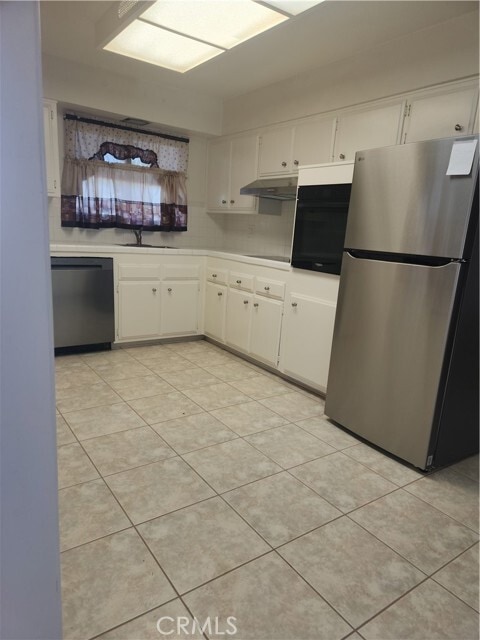 Building Photo - 28500 Pebble Beach Dr