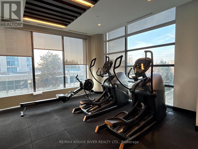 Building Photo - 1606 Charles St