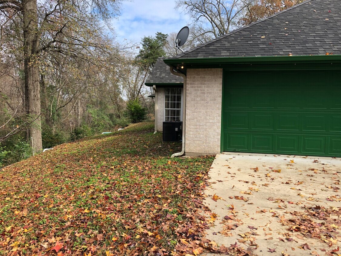 4512 Willow Bend, Mount Pleasant, TX 75455 House Rental in Mount