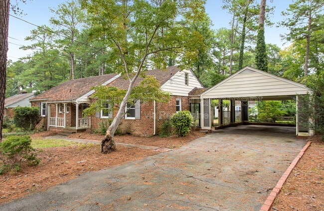 Building Photo - 3351 Scottview Dr