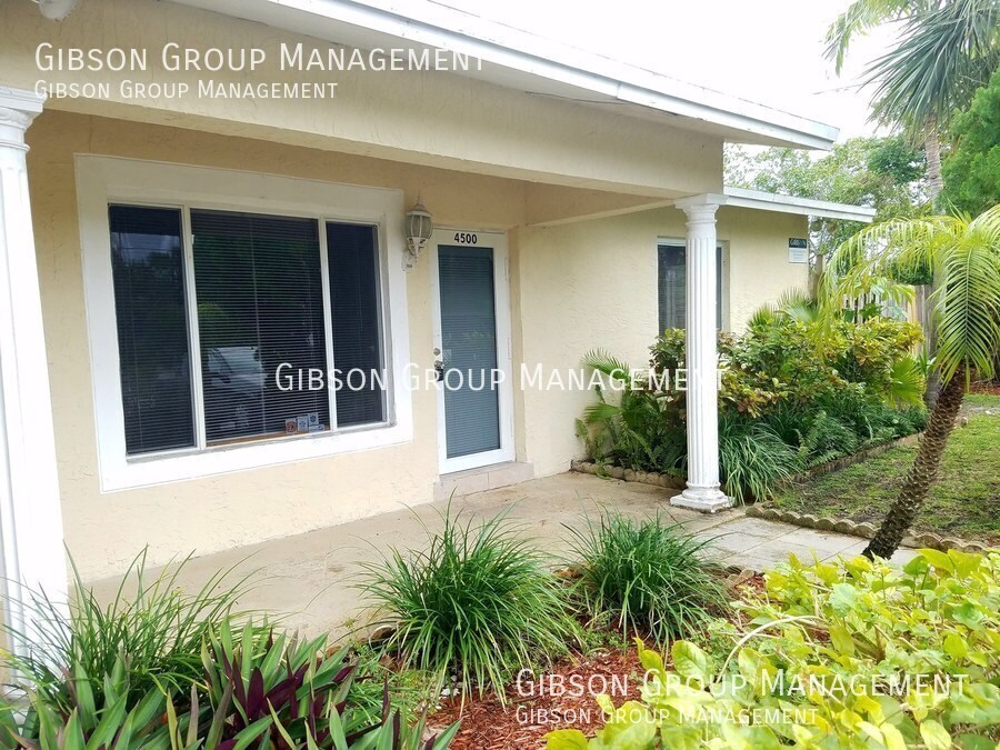 Foto principal - 4500 NE 15th Ave